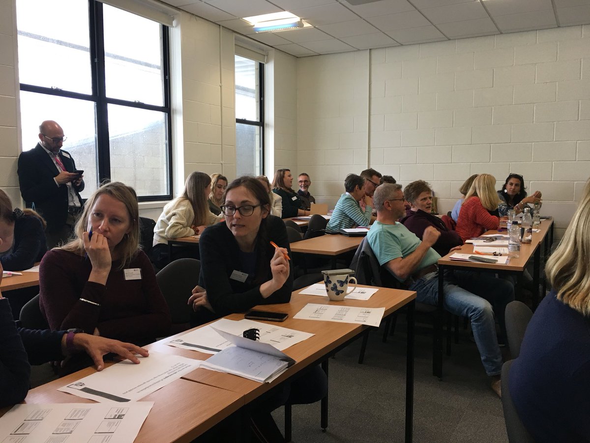 Ivana33473166's tweet photo. Elena Minelli from @PoLIS_Bath talking about Translation in Language Teaching at the @UniofBath #langteachersdaybath https://t.co/jRAbdn9sSs