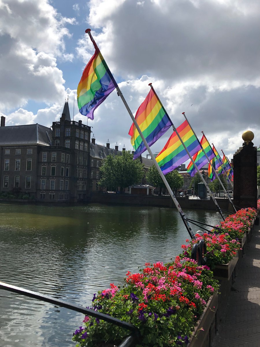 ukinnl's tweet photo. We are celebrating The Hague Pride 🏳️‍🌈 this weekend. There are events across the city and if you look closely every tram and bus is flying the🏳️‍🌈flag too! #LoveIsGREAT #TheHaguePride #Pride2019

🔗https://t.co/yjr715e0eB https://t.co/TOayZWWN87