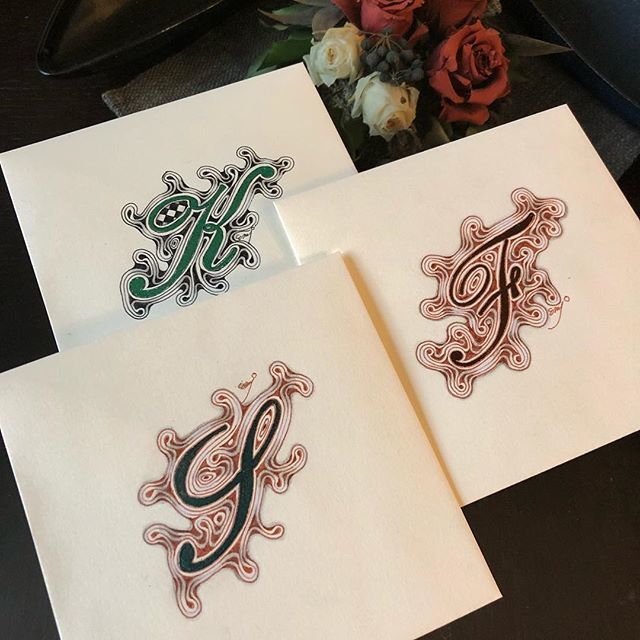 Emiko_K_28's tweet photo. #zentangle #embeddedletters #drawings #zendoodling #penart #illustration #initial #envelope #meditation #meditativeart #ゼンタングル #ペン画 #イニシャル #封筒 #イラスト #楽しむ #瞑想 #リラックスタイム https://t.co/pMiRpY1OO0 https://t.co/BQ4334WdbT