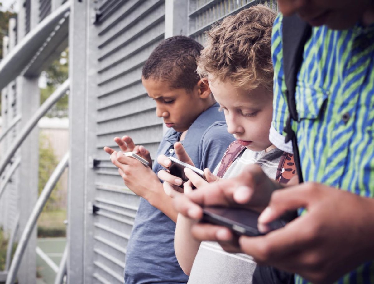 ukinsouthafrica's tweet photo. Every child deserves to feel safe, our @benllewellynjo1 will be speaking @_AfricanUnion lead roundtable on tackling online child sexual exploitation @WeProtect
#ChildProtection2019
#ChildProtectionWeek2019 https://t.co/F3qeJlHKT4