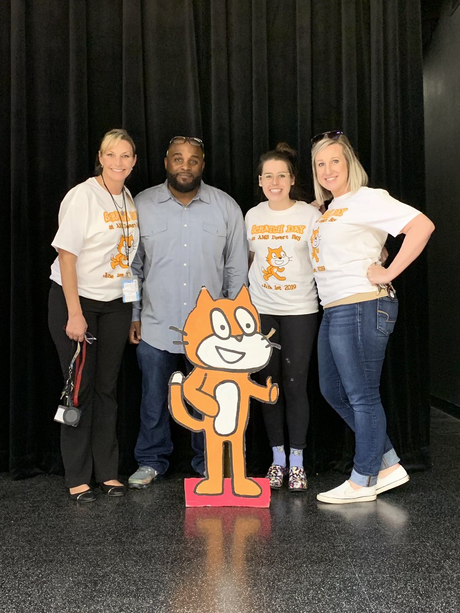 melisathalacker's tweet photo. Today’s my last day working at a school I ❤️! AMSDesertSky family, forever cheering you on! I will miss the teachers, staff, students, and families that I had the privilege of serving! @MsWints THANK YOU! #bestprincipalmentorEVER #rockstarbosslady @AMSSchools https://t.co/Pt8B2bCOhC