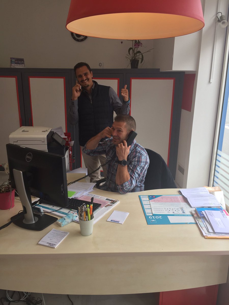 L’agence de David Loens mobilisée sur les Ventes Privées pr les coups fils qui engagent !!! #habitatethumanisme #AXAatoutcoeur #Axabanque <a href="/VirginieDemon/">Demon Virginie</a> <a href="/AudreyALEPEE/">Audrey</a> <a href="/knmontreuil/">Kamel Nehar</a>