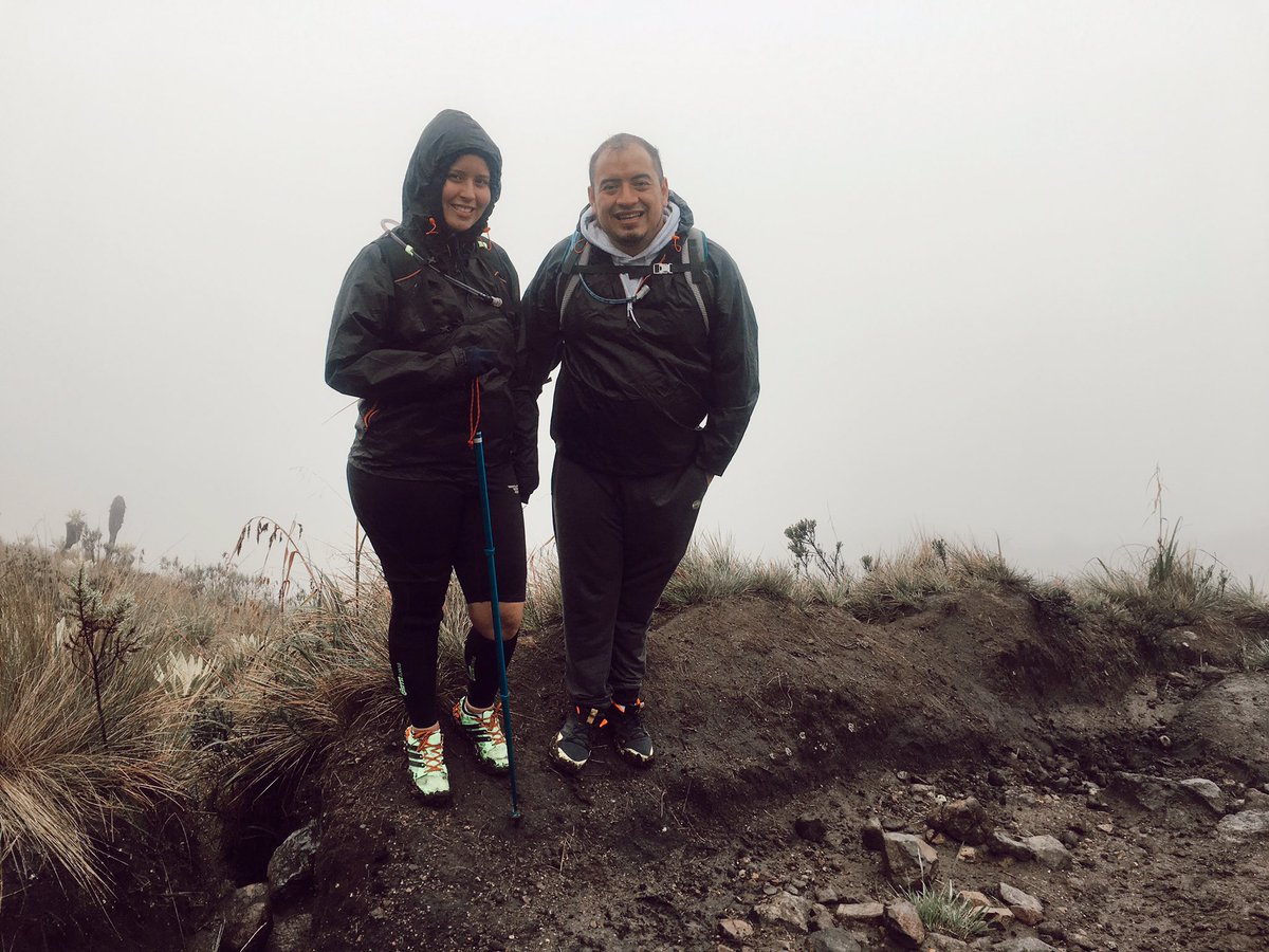 JohnLopezBe's tweet photo. El Volcán Cumbal es la cumbre más alta de Nariño con 4764 msnm. 

Es un privilegio caminar, conocer y asumir retos con @CamilasuarezN, una experiencia indescriptible. Te amo 

Llegamos a 4100msnm, la lluvia y los -6 ℃ no nos permitieron avanzar. 

Cumbal es un territorio mágico. https://t.co/SC0OLzMBig