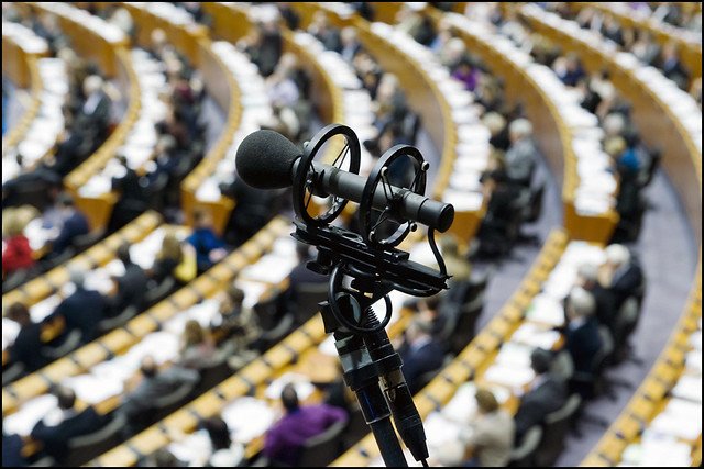 ecre's tweet photo. @ecre #WeeklyBulletin is out now!
#WeeklyEditorial After the European Parliament Elections
Articles on:
🇪🇺ICC Submission Against EU Migration Policies
🇫🇷Systematic Immigration Detention
🇩🇪Rejects 75% of Dublin Family Reunification
- Subscribe https://t.co/XlY3Jc4ZgB https://t.co/AtfQ64WHD9