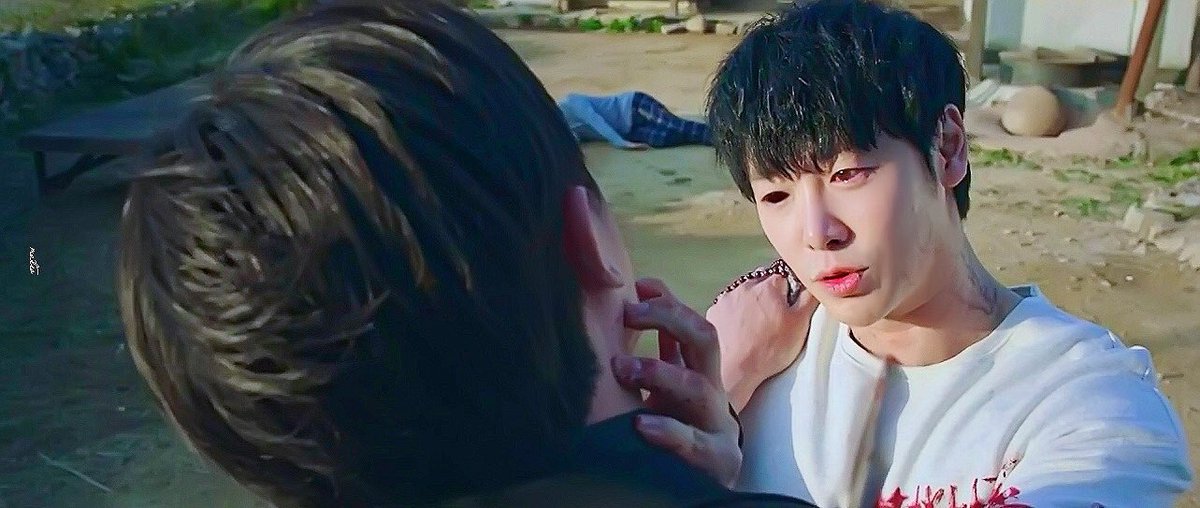 dogtheguest's tweet photo. 악법도 법이고                     그럼
위선도 선이다                  고구마도
                                           구마입니까!! https://t.co/sxav2EGvmH
