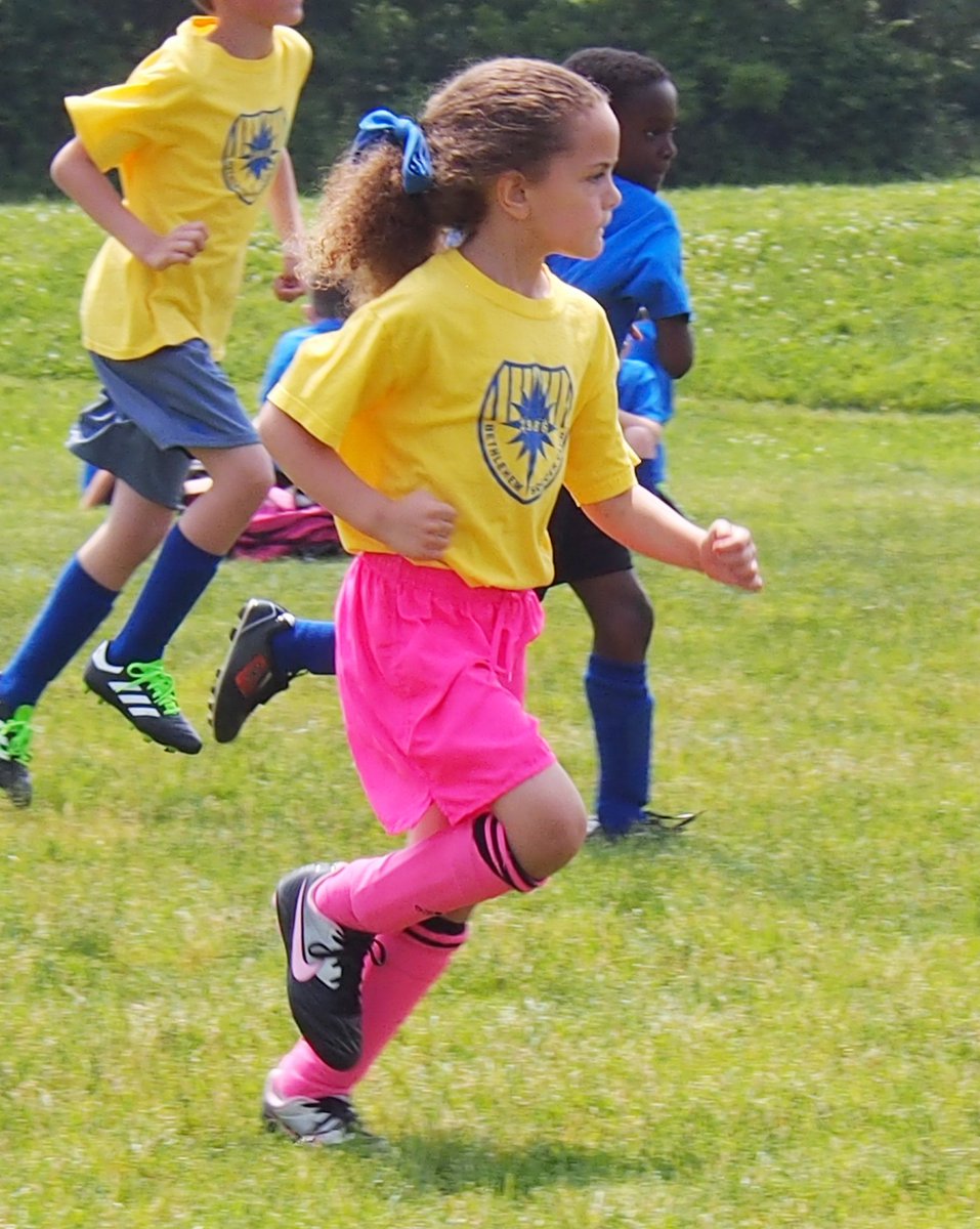 a couple shots of #bffmaya in action at @bethlehemSC academy #bscproud ... pics by #bffgrampy