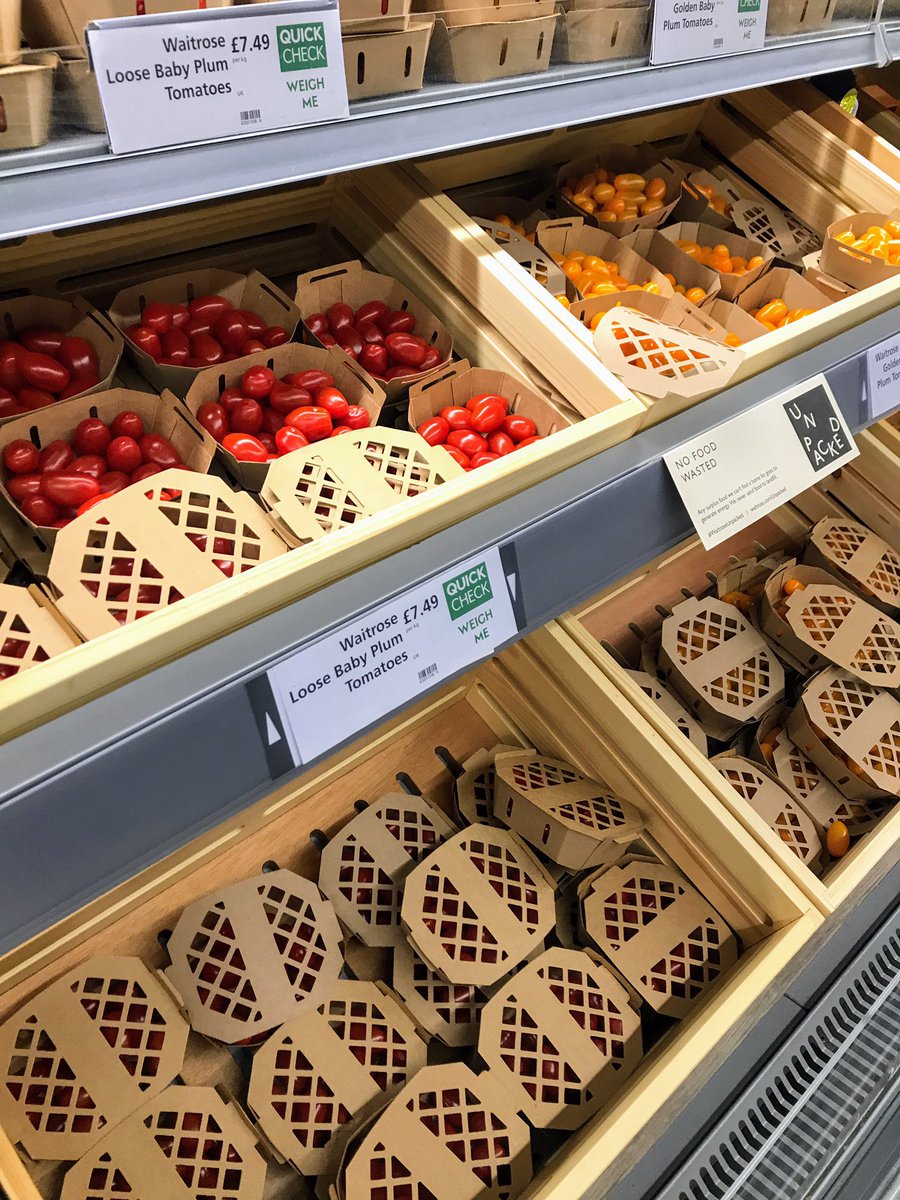 mikefruitnet's tweet photo. Really impressed with @waitrose’s #waitroseunpacked trial here at its Oxford Botley Road store. #freshproduce plays a central role, which means our industry faces the biggest challenge in reducing packaging waste. Real opportunity too! Full report in @FPJlive @eurofruit https://t.co/MILTKlfgk2
