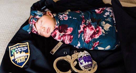 LtAndyNorris's tweet photo. NatPoliceAssoc: RT JSOPIO: Please welcome to the JSO family baby π Colbie! Congratulations to Officer Zinz and family on their beautiful baby girl. We π our JSO babies!
#JSObaby #ilovejax https://t.co/uvXGi3AQ3J