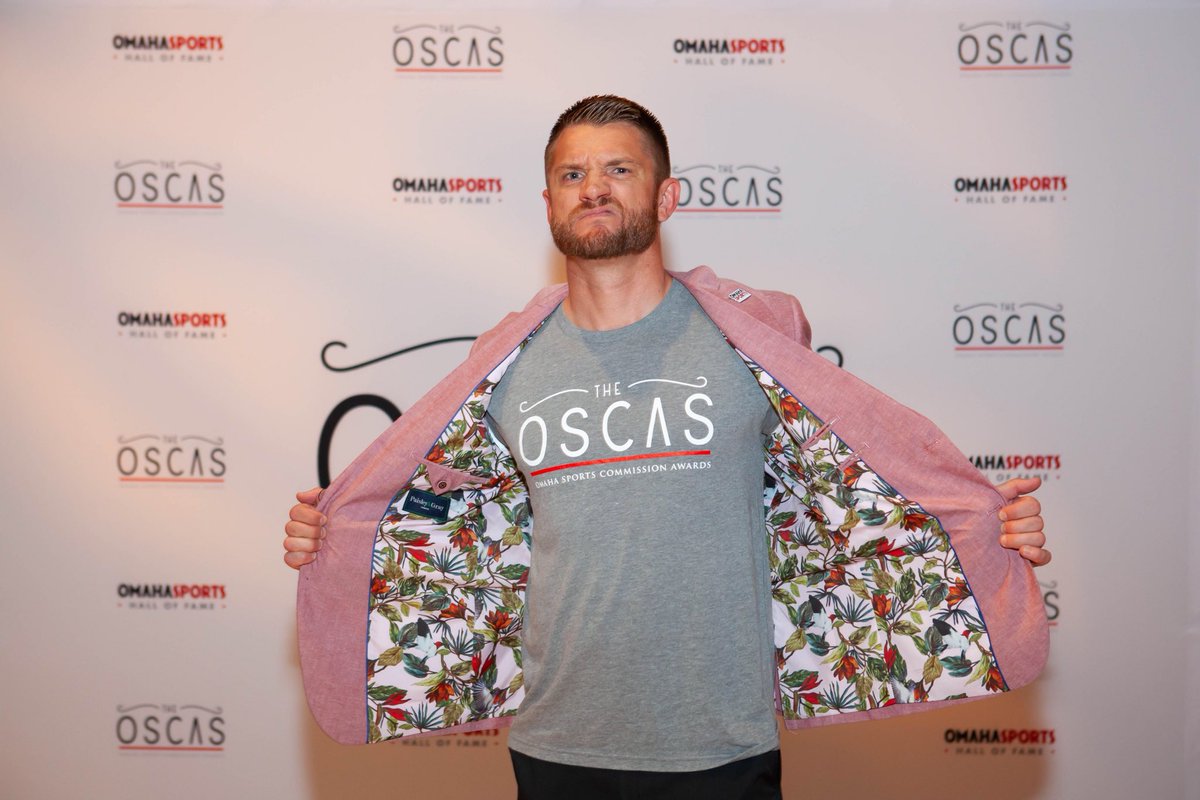 OmahaSportsGuy's tweet image. #OSCAS FBF Red Carpet kinda mood on this fine Friday...@Omaha_Sport