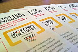 Dimini_SH_HE's tweet photo. Das "Rezept für Bewegung" ist eine schriftliche Empfehlung für körperliche Aktivität, die Ärzte Patienten ausstellen. Es wird bereits in 13 Bundesländern praktiziert. https://t.co/sXd3AOXzsR