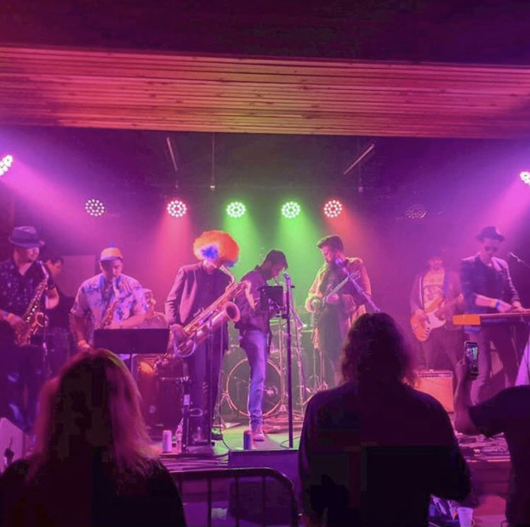 LastConcertCafe's tweet photo. We Want The Funk ๐ถ ๐ทGotta Have That Funk ๐ธ๐ถ FREE SHOW WEEKEND continues Tonight with @bayoucityfunk Doors at 8, Music at 9. Come grab some dinner and a frozen drink before the show! ๐ฎ๐น#KnockTwice #HoustonLiveMusic #TexMex #FreeShowFriday https://t.co/34IJQhzWwE