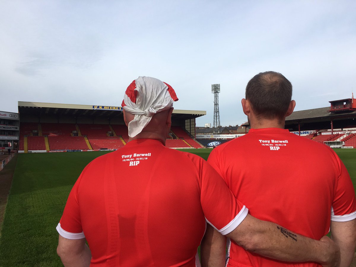 ProstateUK's tweet image. We’re riding for all the dads, grandads, brothers, sons and mates.

Together we will stop prostate cancer from being a killer. 👊

#MenWeAreWithYou #F2A