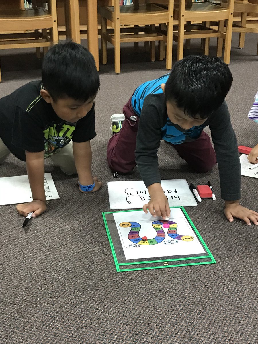 AdventureAcaAPS's tweet photo. Summer Bridge is in full swing! Lots of collaboration and team work this week. On Thursday, the kids voted on their favorite book from the week and “Z is for Moose” was the winner ( it’s my favorite too 😊)! @AvilleCityBOE https://t.co/yVrVvkHxYv