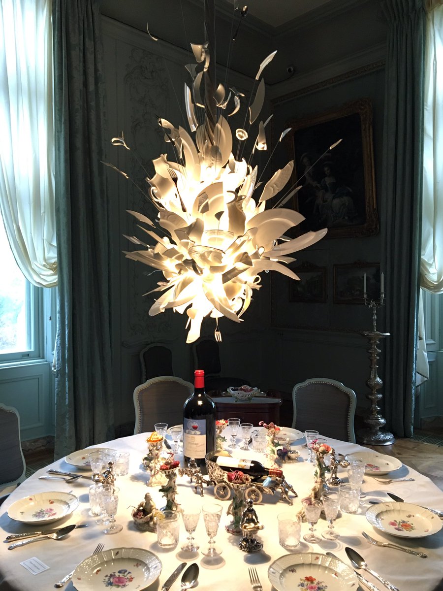 This chandelier at <a href="/WaddesdonManor/">Waddesdon</a> is called ‘Porca Miseria’ which translates as ‘Oh my goodness’. Yep sums it up really! #historichouses #chandelier #art