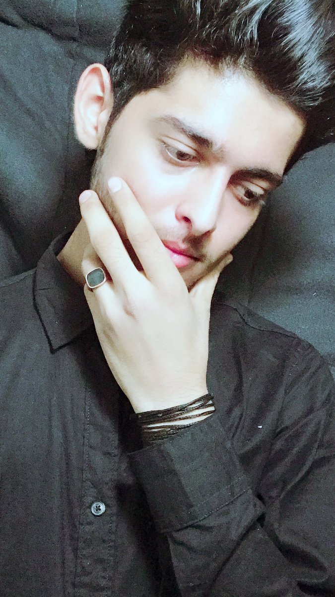 Ashfaqsheri1's tweet photo. Yo https://t.co/wRODDkyajn