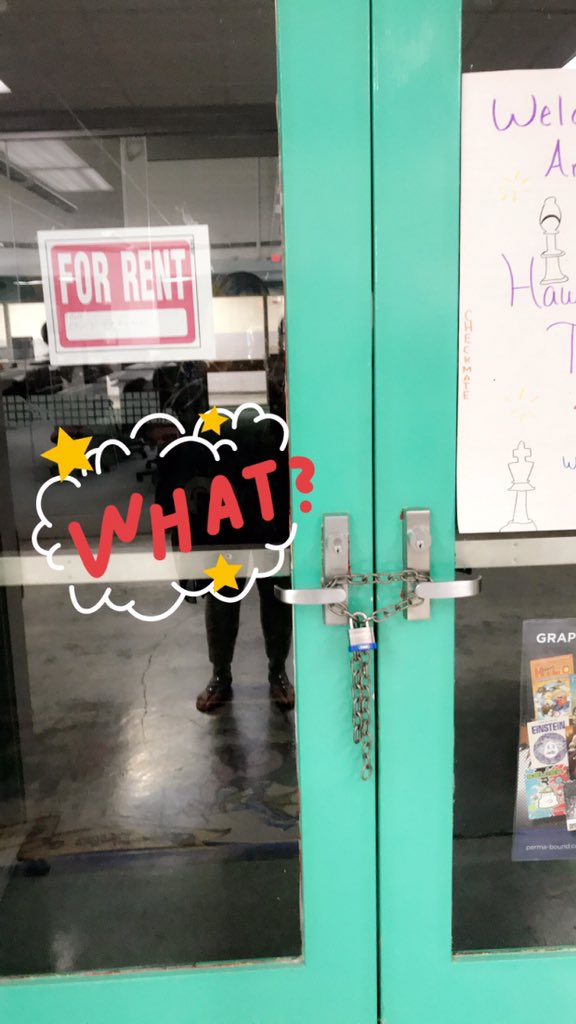 RidgeIndian's tweet photo. What?!  Let me in! 😂😂😂😂 Ay Pete you made me laugh!! https://t.co/B8uECv1soA