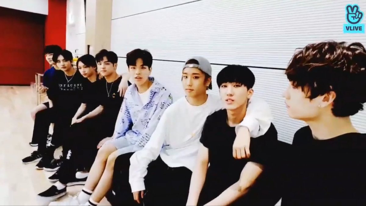 smlul's tweet photo. [ #CHANGBIN 👬 #HAN ]

🖤 #StrayKids #ชางบิน #ฮัน #3RACHA #HanChang #BinSung https://t.co/Yp89wMR7Q9