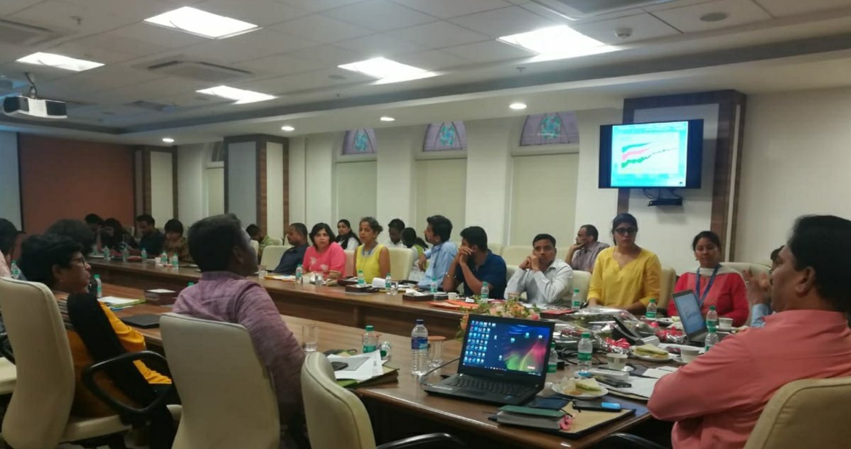 Hosalikar_KS's tweet photo. Today Media Awareness Workshop organised by IMD in Mumbai, jointly with MCGM. The response was tremendous and was very interactive. The latest plans of IMD, MoES were presented. Lot of questions, queries, requests were put forward by Media.
It was good learning for my team too. https://t.co/YZMpOsykES