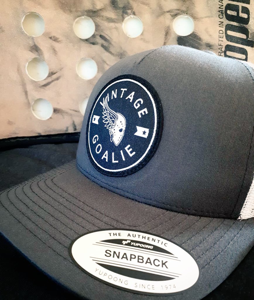 VintageGoalie's tweet image. As a goalie, I&apos;m all about the details✂️📐✏. #KeepItAuthentic #VintageGoalieBrand