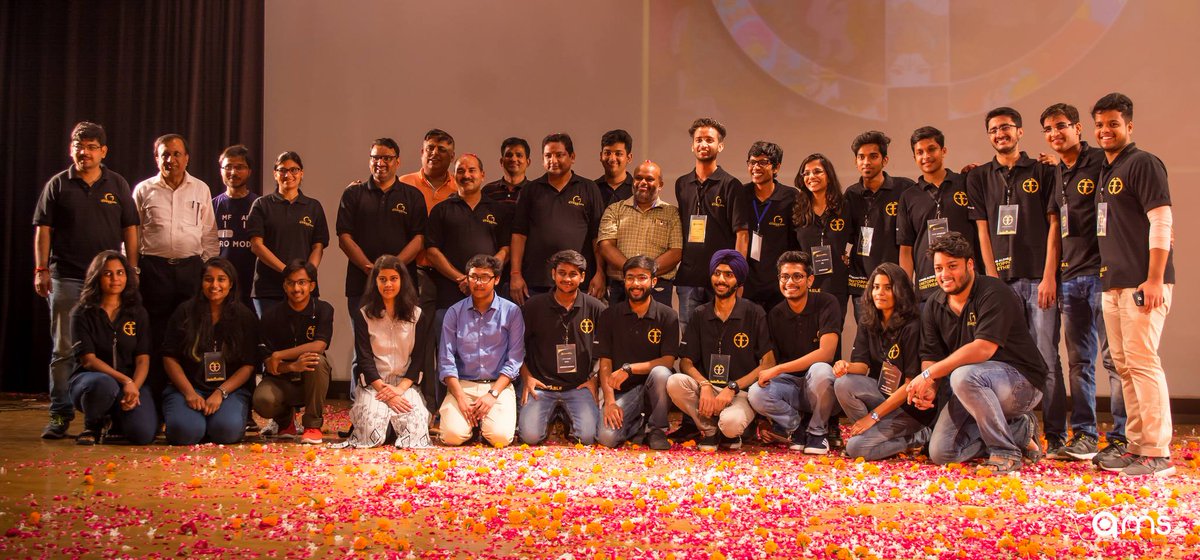 Hard days are the best because that's when champions are made!
So we dedicate this Friday to all the members of Team Effervescence for the valiant efforts that have made them the champions of our hearts and Effervescence the fest which we boast of today.
#EFFE19
#FlashbackFriday