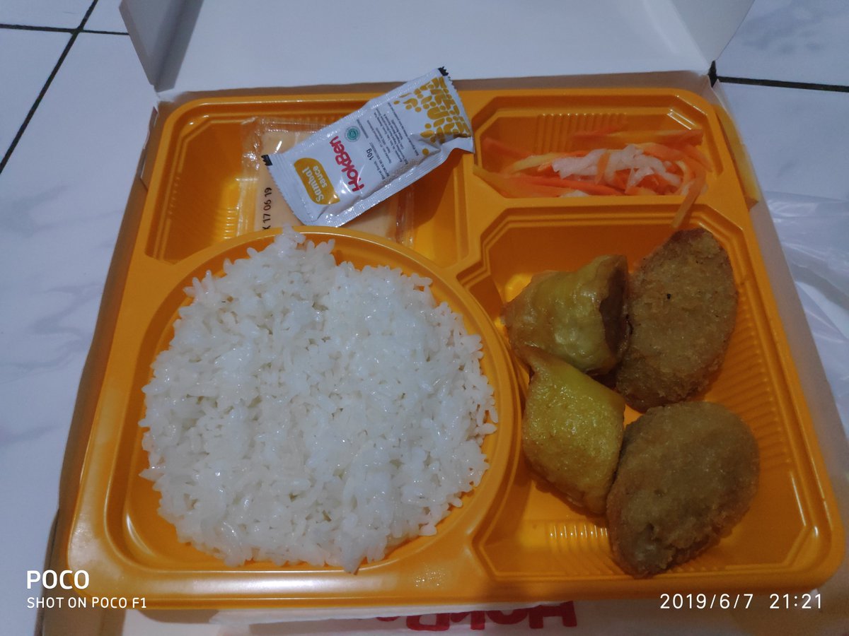 Ovack79's tweet photo. @HokBen min mau tanya donk simple set teriyaki isinya apa aja yah?
Sy order via gojek kok dapetnya value set ya? https://t.co/sp5n83FXlN