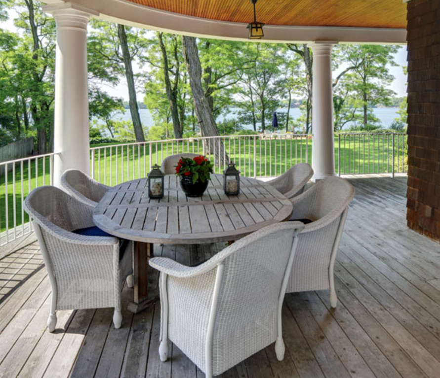 colbyconst1's tweet photo. A peaceful outdoor space that’s great for entertaining or relaxing! 
#exterior  #design #Lakehomes 
https://t.co/HBTomSqrEb https://t.co/tV0KKGFBbg