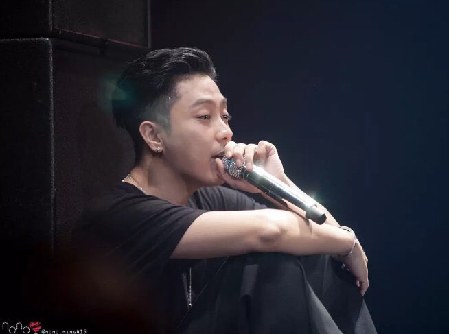 1kyne8's tweet photo. #HappyG1day #eunjiwon https://t.co/s7kKCIpqJ4