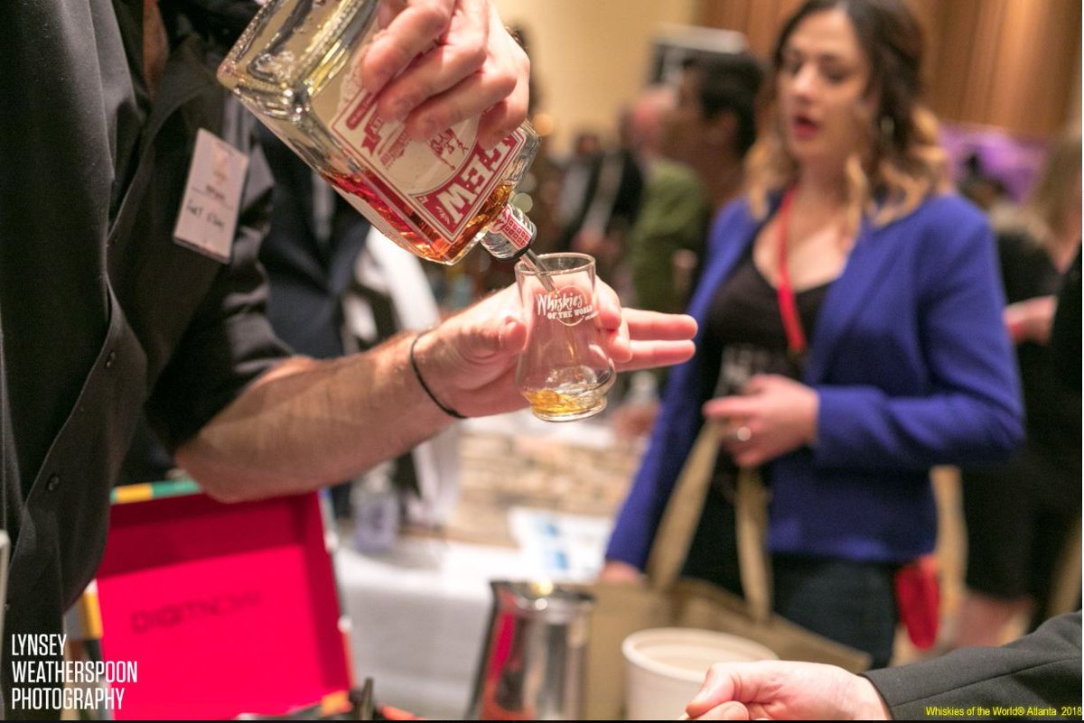 WhiskiesOTWorld's tweet photo. We mentioned @fewspirits American Whiskey was awarded BEST IN CLASS and GOLD. Now, we're thinking this may be the perfect way to address your selections of what to taste during #wowdal With a two time awarded whiskey, we think you may want to put this on your list! https://t.co/4ZlvdJlP2j
