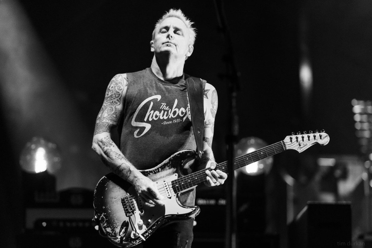 Pearl Jam tweet media