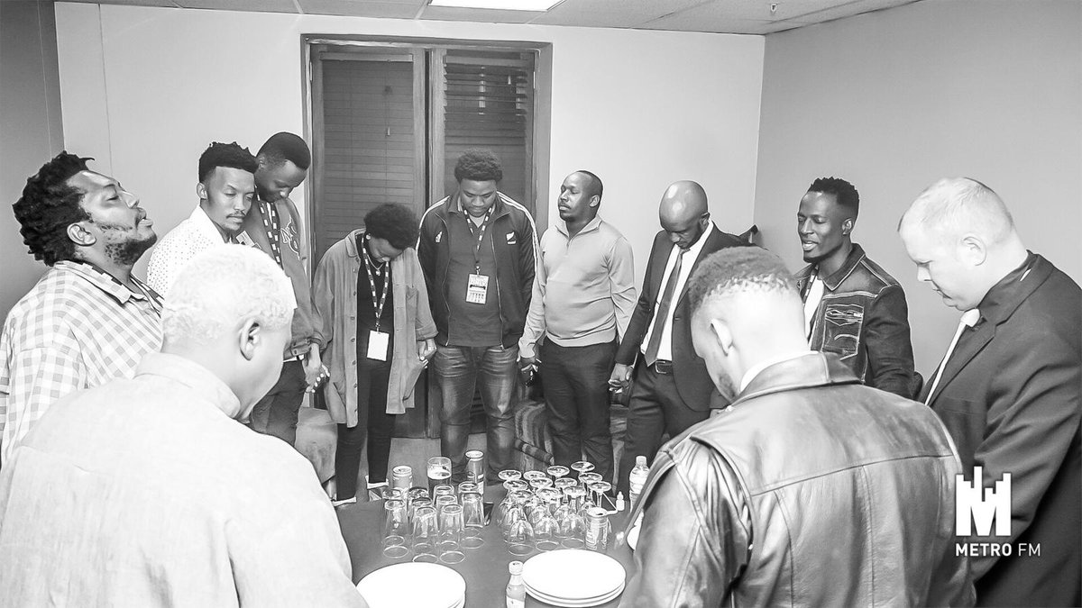 METROFMSA's tweet photo. Don’t forget to Pray 🙏🏾
#BlacksOnlyComedyShow https://t.co/2vrjifnCly