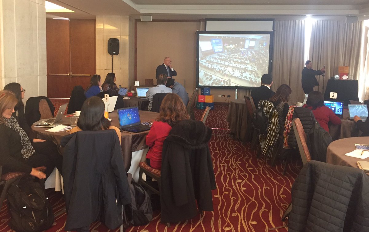 sernaturaysen's tweet photo. Continuamos participando del Taller Bidding Workshop para conocer las tendencias actuales del Turismo de Reuniones y cuáles son los nuevos desafíos que enfrentan los destinos para ser exitosos en el #TurismoMice #Fiexpo2019 #AysenPatagonia https://t.co/zqb7P0XsJm