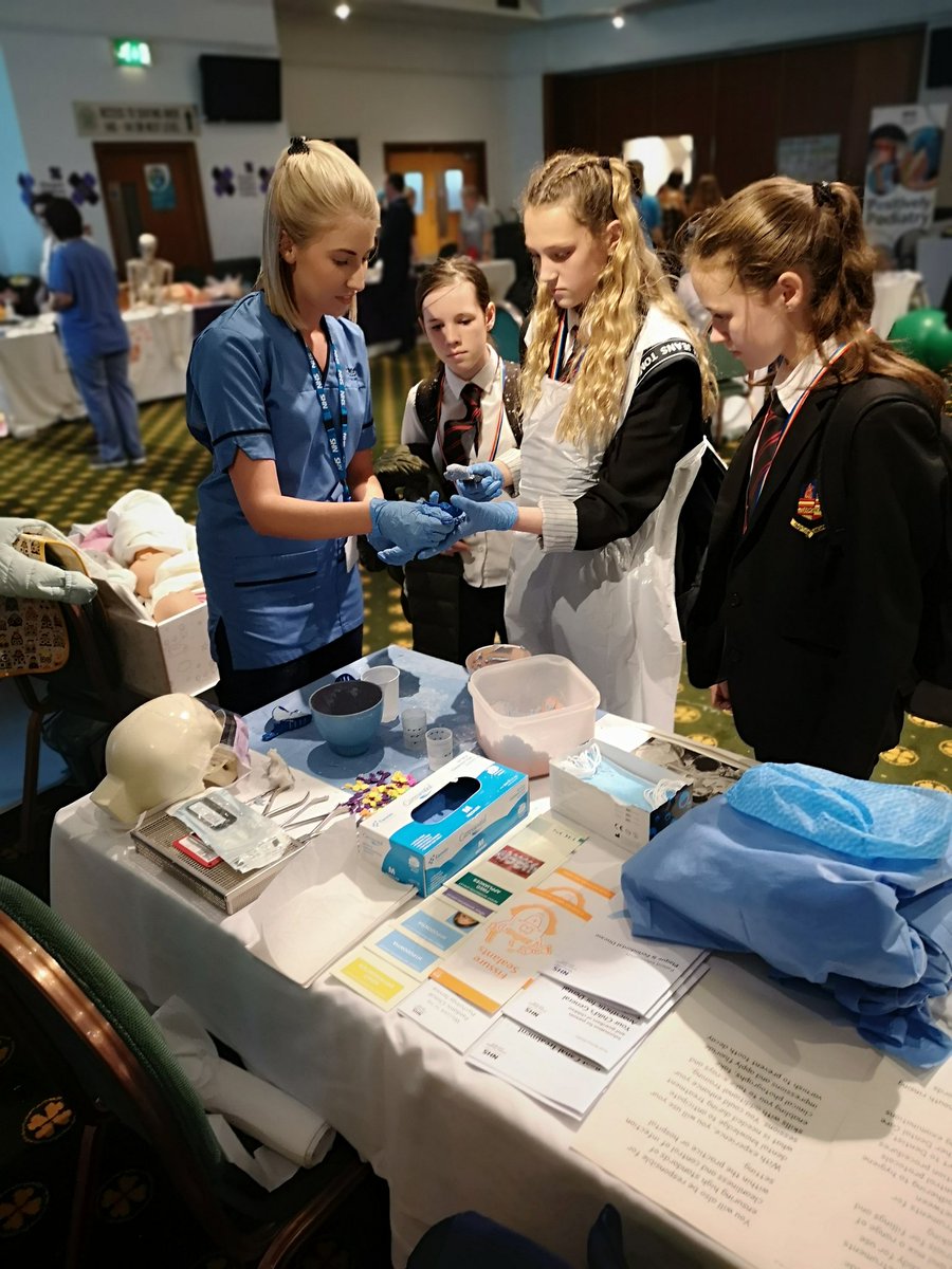 mcfadzeanc's tweet photo. @NHSGGC @NHSScotCareers @LochendHigh @DYWGlasgow

#LochendsYoungWorkforce https://t.co/iSkQPcXAzD
