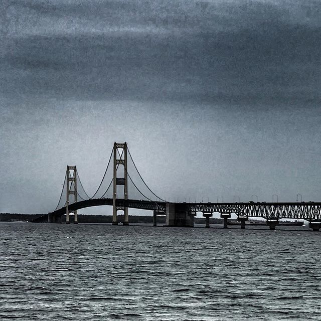 DavidSmalldon's tweet photo. Mackinac Bridge #bridge #mackinacbridge #thisismackinac https://t.co/kG5QZANa5d https://t.co/OPaRww8W7V