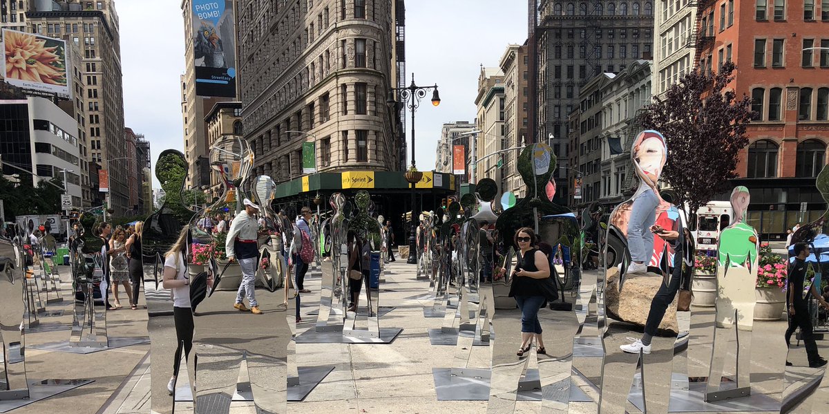 lmkucharz's tweet photo. If you’re in Manhattan today, swing by this thought-provoking art exhibit from the #HandmaidsTale just north of the Flatiron Building. #Women #ShapeHistory https://t.co/rqheEjluJT
