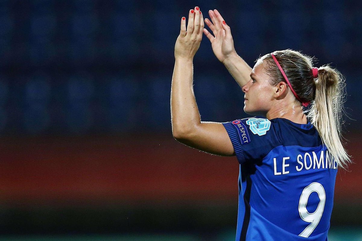 La coupe du monde féminine 2019 commence dès ce soir ! ⚽🏆
On souhaite bonne chance à nos bleues dans cette compétition. 🇫🇷👍
.
#pickidate #cdm2019 #CoupeDuMonde #france #sport #football #fifa