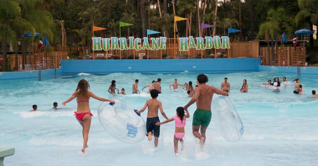 ¡Duplica la diversión! Disfruta la adrenalina extrema en <a href="/SixFlagsMexico/">Six Flags Mexico</a> y una  aventura acuática en <a href="/SixFlagsHHox/">Six Flags Hurricane Harbor Oaxtepec</a> 😎
Obtén este paquete aquí ➡️bit.ly/2Xx9DZx