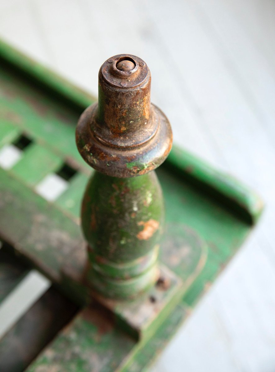 Howe London tweet media