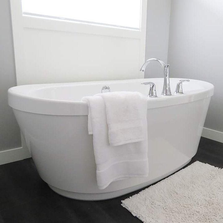 designerlahome's tweet photo. Your home is a statement and an expression for each individual, check out these new trend for 2019 &amp;2020!
https://t.co/pwNEOfCM0L
#moderntrends #housetrends #2019trends #2020trends #blogpost #velvet #freestandingtub #colour #70chic
#lahomesolutions #haveabeautifullydesignedday https://t.co/DqxSjqGgzs