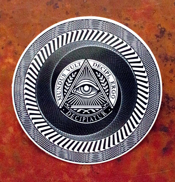 ChaoseVIIn's tweet photo. Greets! My name is Chaos, a graphic designer gone rogue, crafting in more mediums than there are hours in the day. Always open for custom work, name your materials &amp; deadline (I need a proper website)

DMs here and/or https://t.co/zQnqwpt5nK
#WastelandWeekend
#PostwarManticore
⚠️ https://t.co/1TPHuFjJfu