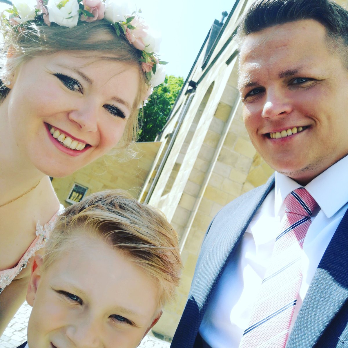 NastyVii's tweet photo. Wedding time!
#wedding #love #family #daddy #dadlife #Hochzeit #twitch #socialmedia #StreamAcademy #GermanMediaRT https://t.co/vqRWj7kMuu