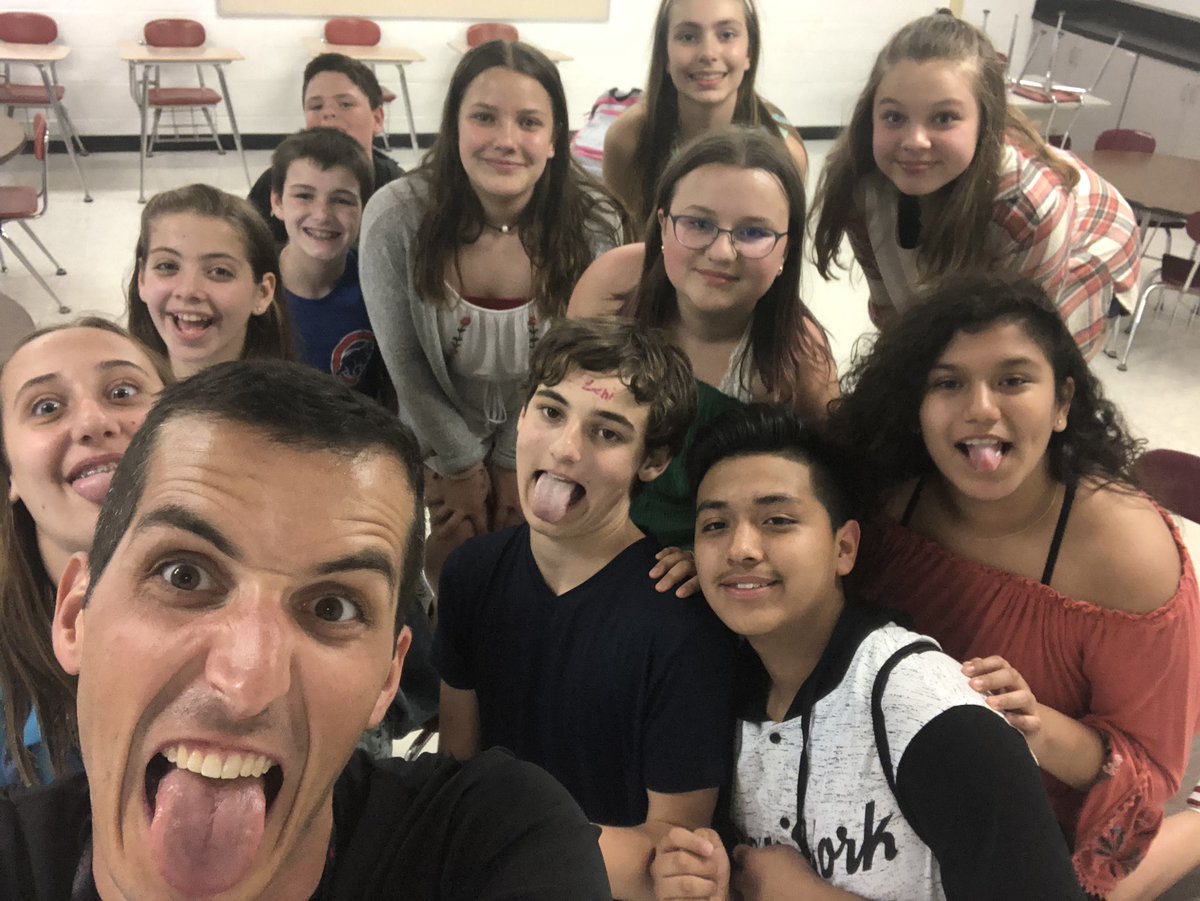 matkinson74's tweet photo. One last selfie with the crew! #BestAdvisoryEver https://t.co/9NcKUotrdq