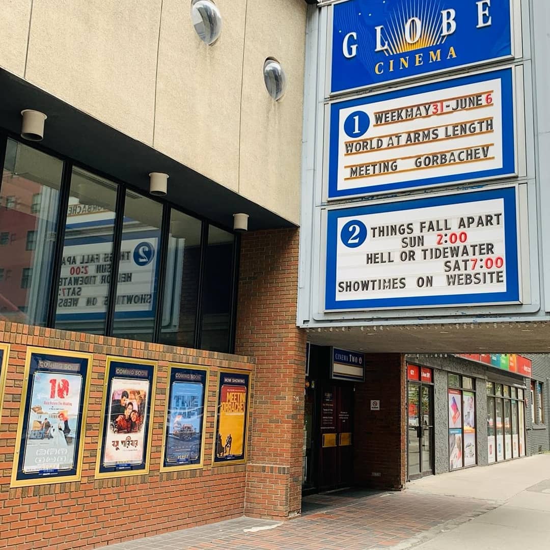 qablalzafa's tweet photo. الاصدقاء في كالجري بكندا، غدا عرض فيلم ١٠ أيام قبل الزفة في العنونان التالي
Globe Cinema, 617 8 Ave SW, Calgary, AB T2P 1H1

السادسة مساء

#قبل_الزفة https://t.co/OSLqzXkQGk