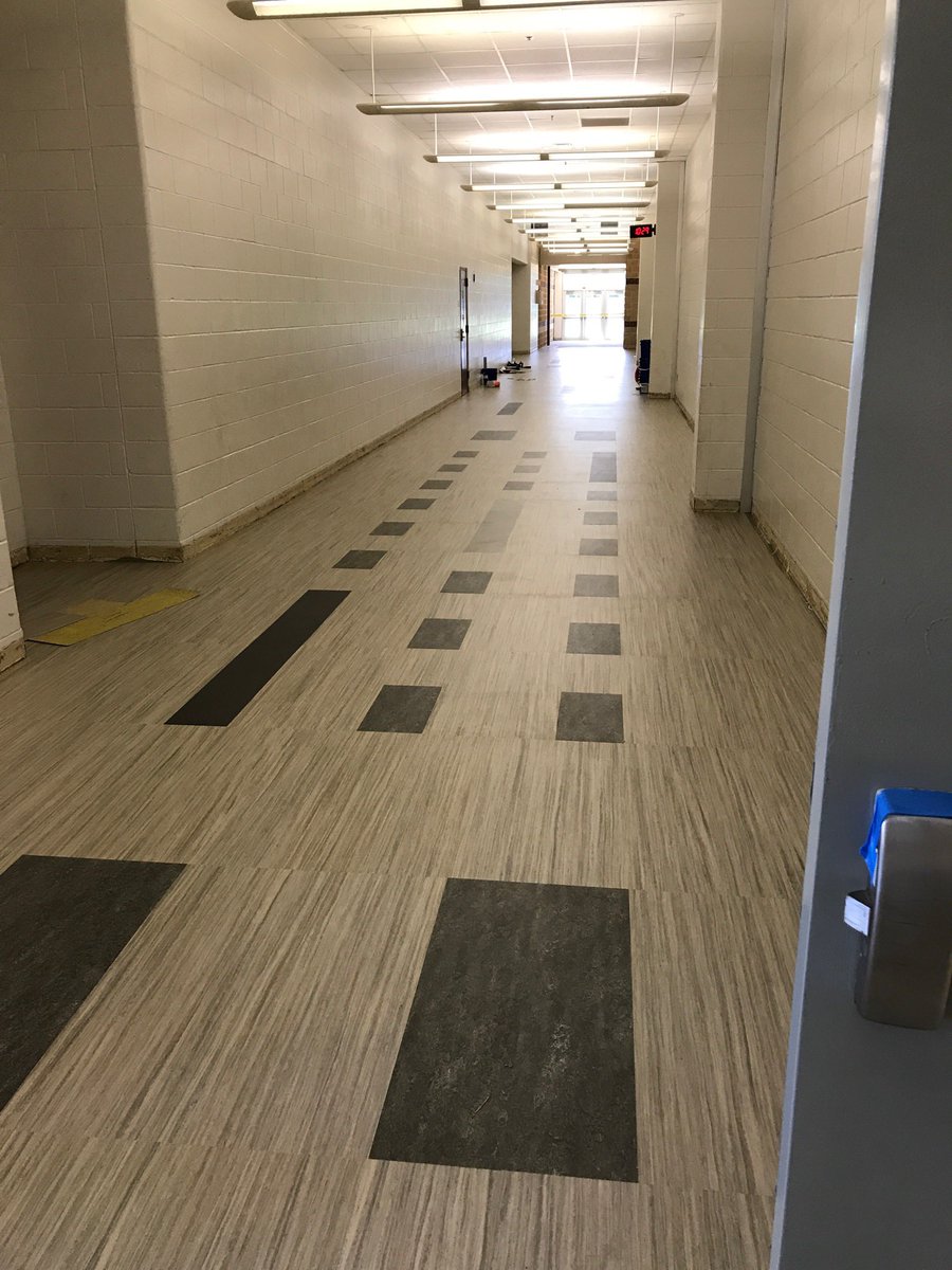 AMCMSBobcats's tweet photo. Take a look at the beautiful new flooring leading to the cafeteria &amp; gyms. Also the Bobcat color striping in the practice gym! 

#BobcatCountry
#lookingfierce https://t.co/pve2fXvxYJ