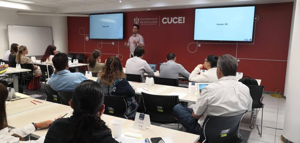 CGPE_UdeG's tweet photo. Iniciamos el segundo día del curso-taller de "Actualización para la planeación y el desarrollo institucional" que se lleva a cabo en las instalaciones del @udgcucei Reconocemos la participación y dedicación de los encargados de ejercer el PFCE. https://t.co/A6VknkrboA