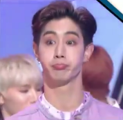 Binnieikigai's tweet photo. Las caritas de mar cuando ganaron el win jajsjjajajsja
#Eclipse4thWin https://t.co/WLHZNnneJY