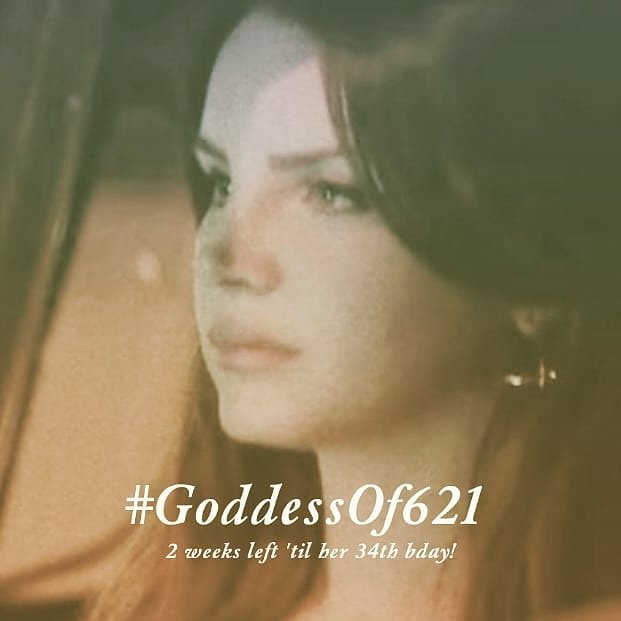 denss_bihay_10s's tweet photo. #GoddessOf621 turns 34 in 2 weeks!
.
Lana's birth stats: Year: 33, Day: 351/365
(14 days to go until Lana's 34th birthday!) 👸🏻🎂☀️
.
#LanaDelRey #LanaDelRey621 #goddessofsummertime #queenofsummertime #LDR #SD0607 #LDRonDenss #CountdownTo621 #LanaDelRey34thBirthday #DB0607 https://t.co/lR9460upLG