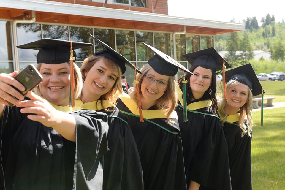UNBC's tweet photo. Congratulations to our @UNBCQuesnel Class of 2019 graduates who celebrated their achievements on Thursday! #UNBCGrad2019 #ThisIsUNBC @univcan https://t.co/W6llcavCzn