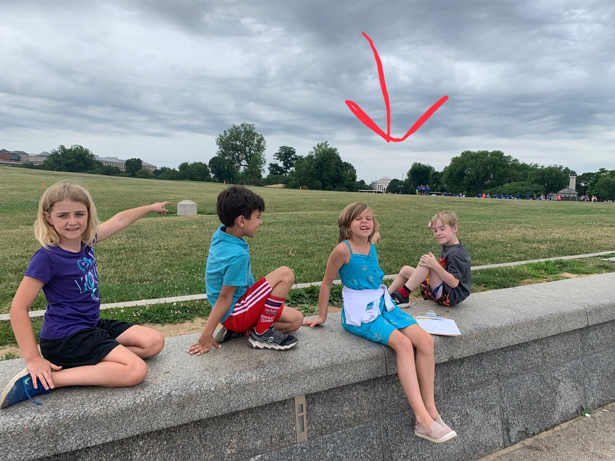 We see Mr. Jefferson!  #roteam2 ⁦<a href="/MsRomeroAPS/">Ms. Romero's Class</a>⁩