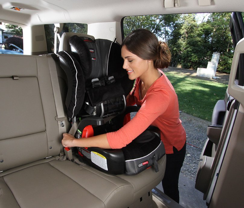 TowerAutoSales's tweet photo. Ensure that car seats and boosters are properly installed. #carsafety #cartips #driving #safe #children https://t.co/sJbb3zMt81