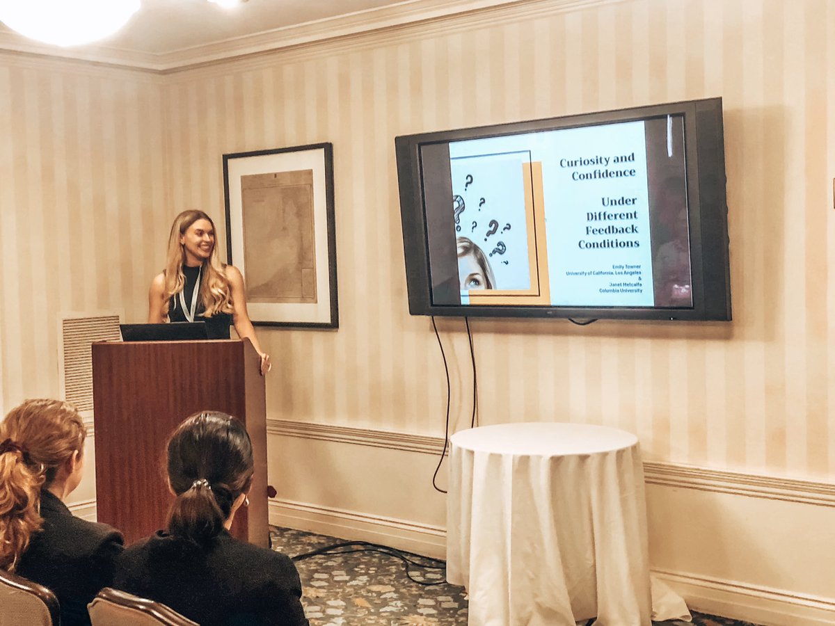 emilyanntowner's tweet photo. Had a great time presenting my work at #SARMAC2019 discussing the mechanisms by which curiosity may enhance learning from high-confidence errors. @2019Sarmac #cognition #learning #memory #learningfromerrors #sarmac #conference #psych #curiosity #confidence #hypercorrection https://t.co/IfebI02erL